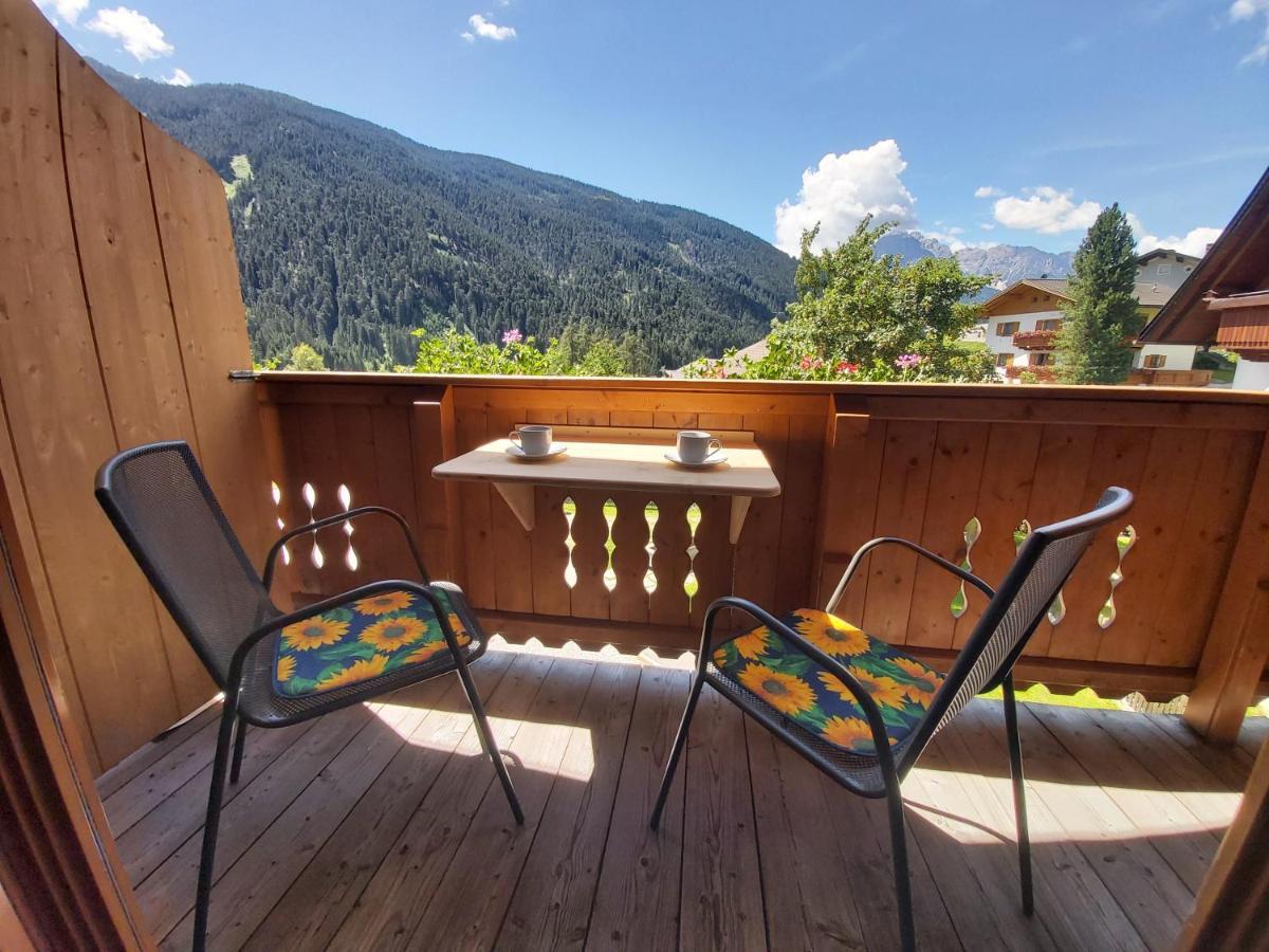 Gruberhof Appartement Innichen Buitenkant foto